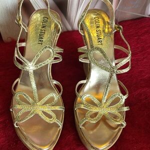 COLIN STUART PLATFORM WEDGE SOLED HEELS GOLD METALLIC STRAP SANDALS SIZE…